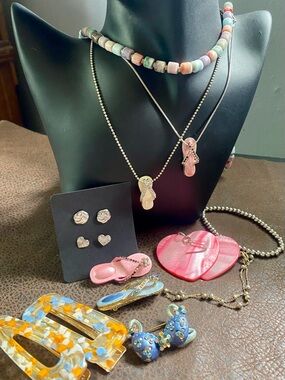 Candy style Necklace, Flip Flop Necklaces & Pins, Bracelets, Hair Barrettes